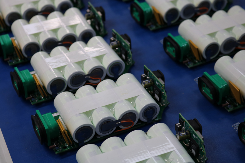 Custom Lithium Battery Packs with BMS