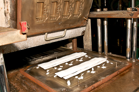 Placing the Silicone Rubber on the Tool