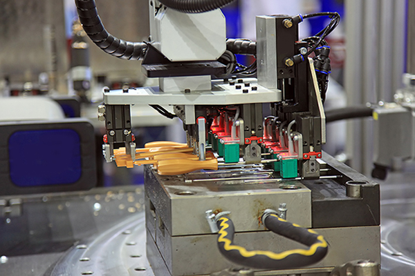 Injection Molding Machine