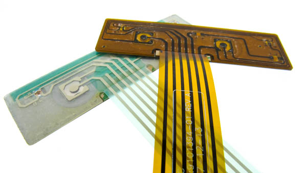 Membrane Switch with PET Circuit vs FPC Circuit