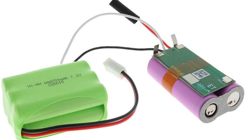 Standard vs. Custom Battery Packs: Decoding the Power Play Standard vs. Custom Battery Packs: Decoding the Power Play