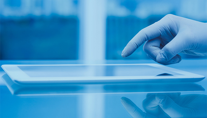 Using a touch screen with gloves